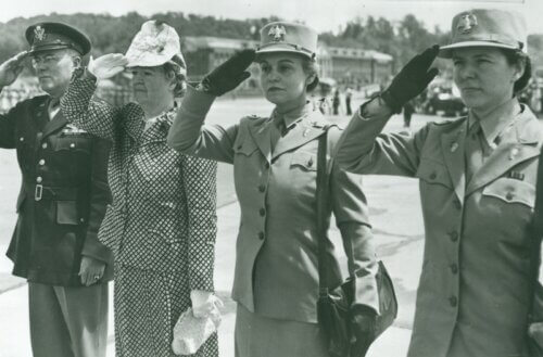 Edith-Nourse-Rogers-and-Oveta-Culp-Hobby-saluting